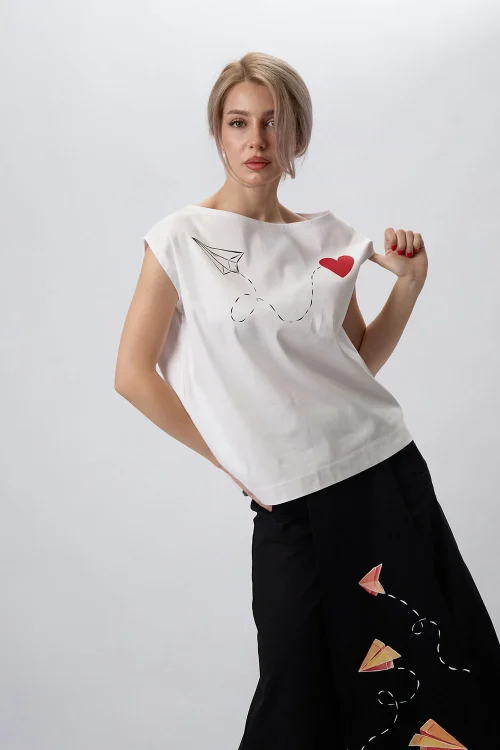 Alternative view of Hand-painted asymmetrical white blouse “Acorn“