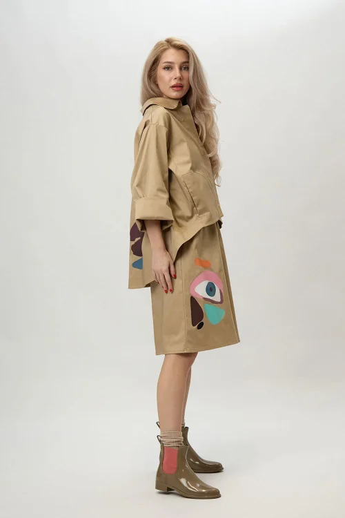 Alternative view of Hand-painted oversized beige jacket “Honey”