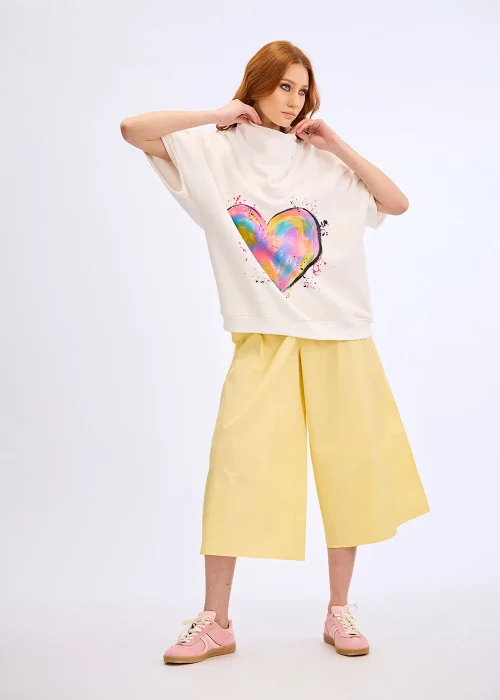 Alternative view of Oversized white hoodie multifunctional collar hand-painted heart “Nucleu”