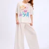 white-t-shirt-oversized-hand-painted-abracadabra-magica-1